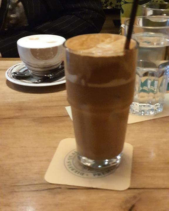 Cafe Profitia