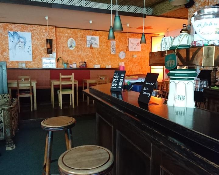Cafe Canape