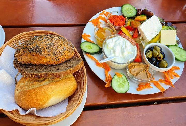 Cafe Schmitz