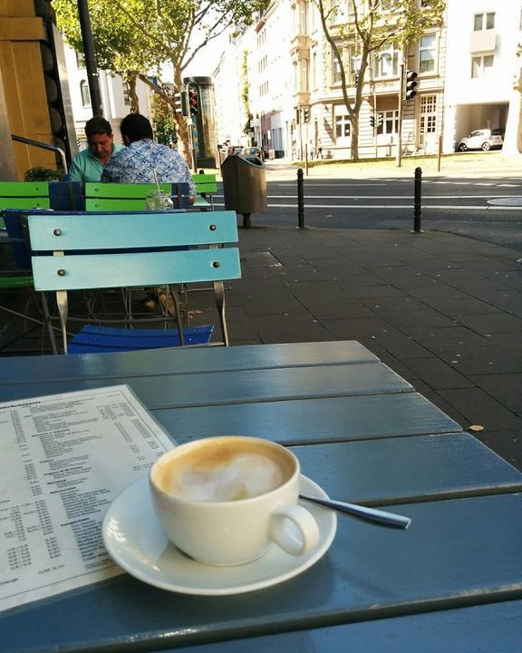 Cafe Schmitz