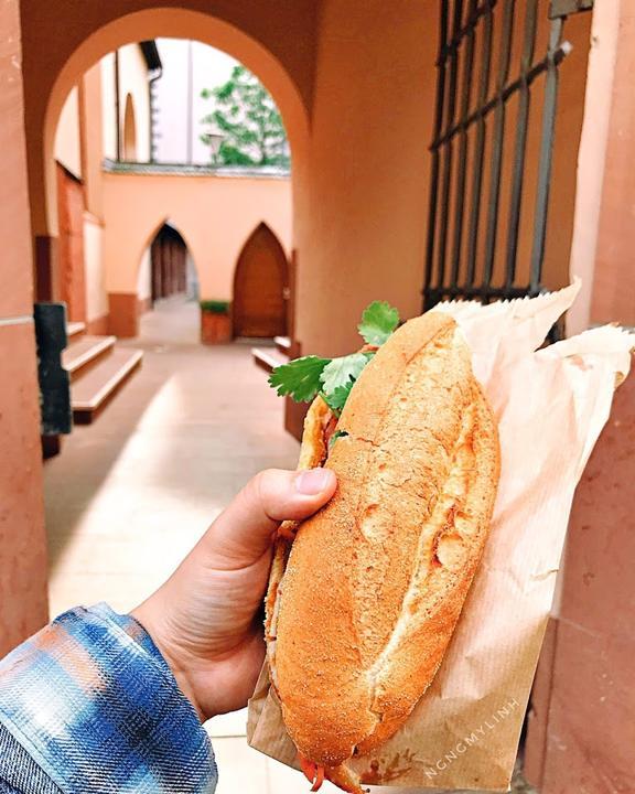 KING's Banh mi