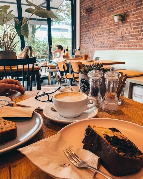 Albatros Cafe
