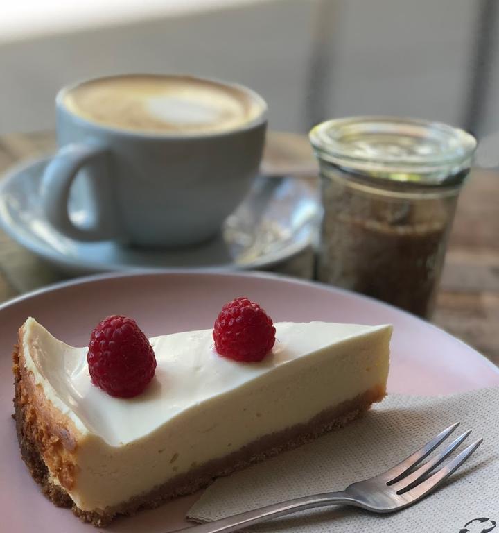 Albatros Cafe