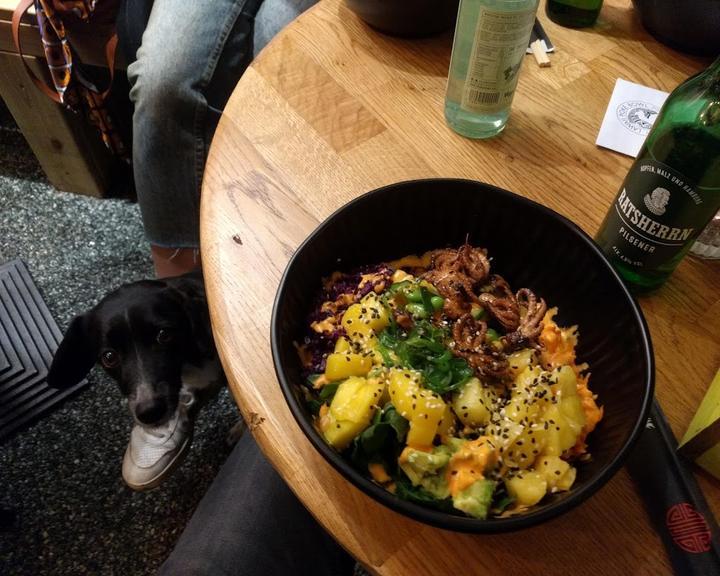 Lawaii Poke Bowl