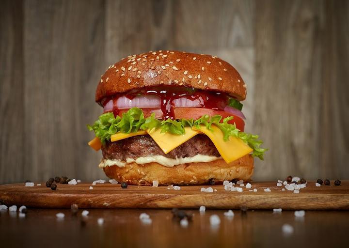 Die Burgerhelden