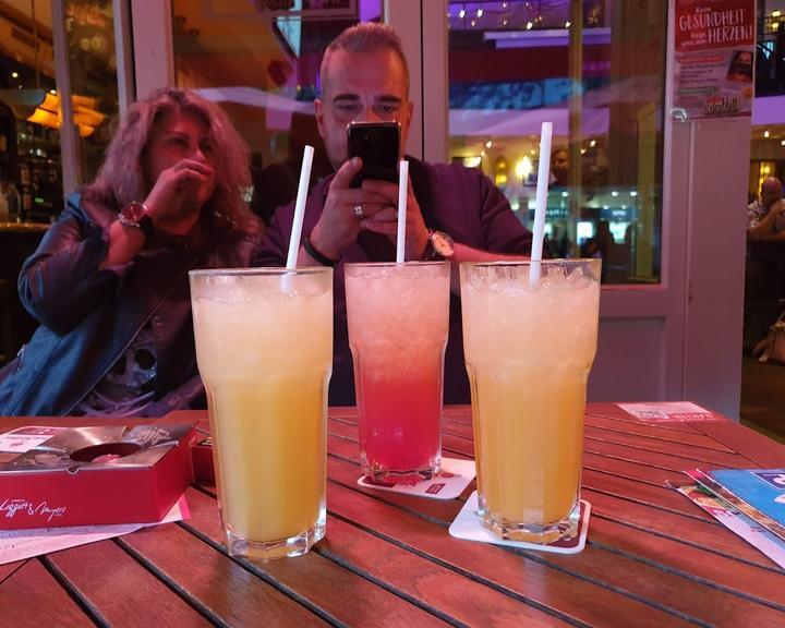 Cafe Extrablatt