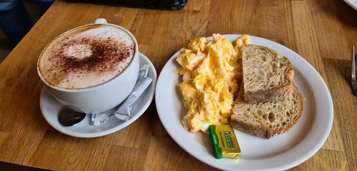Wanderlust Cafe & Yoga