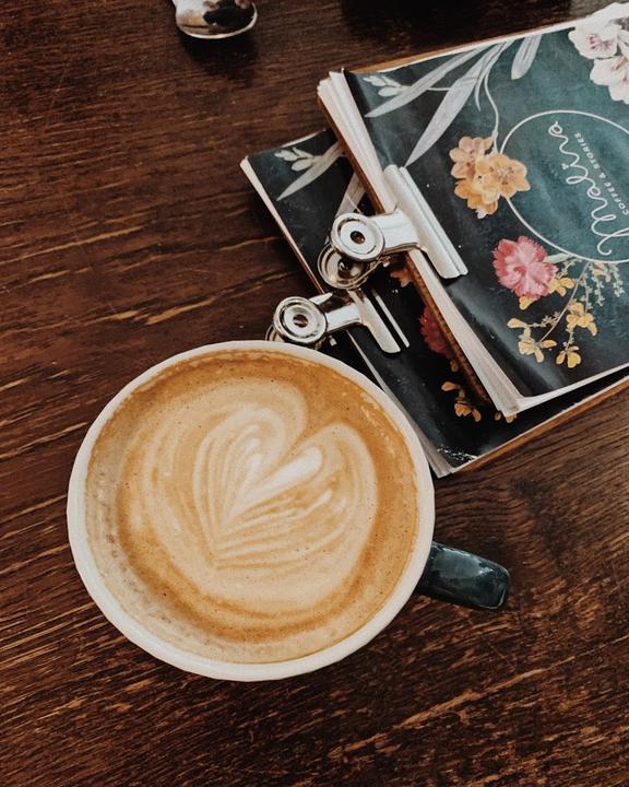 Malina Coffee & Stories