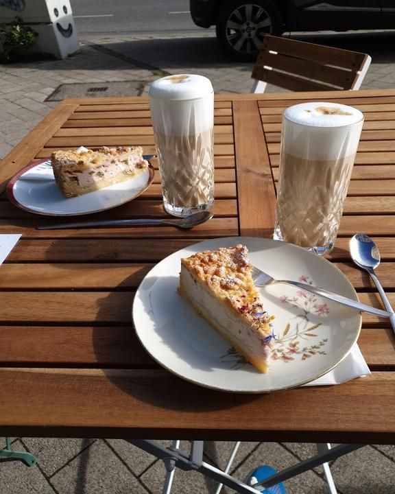 Malina Coffee & Stories