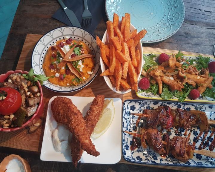 Taparazzi Restaurant