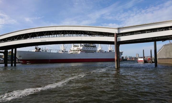 ALEX Hamburg Überseebrücke