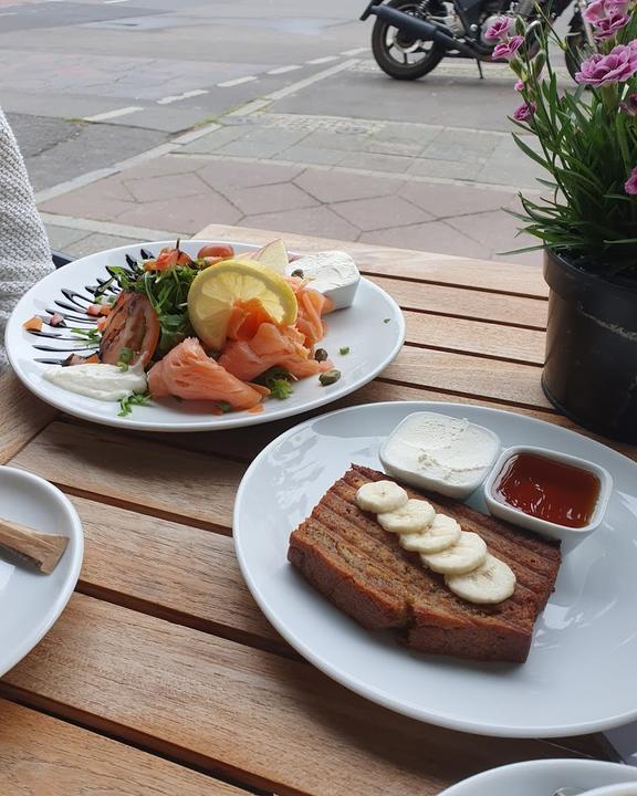 Moa - Café & Bar