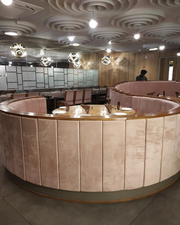 Prime Restaurant & Bar