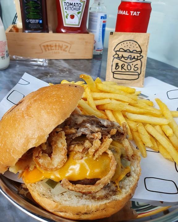 Two Bro's Burger