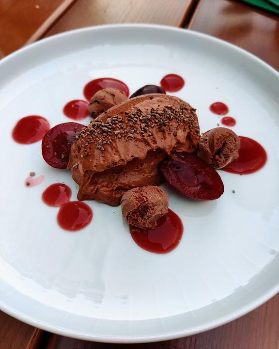 Bonvivant Cocktail Bistro