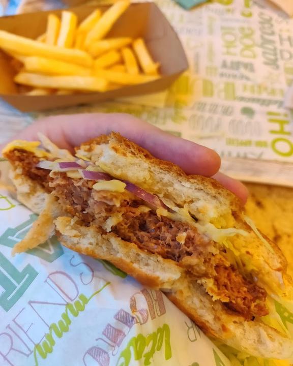 Vedang - plant burger (Mall of Berlin)