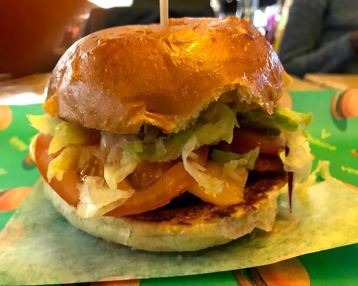 Vedang - plant burger (Mall of Berlin)
