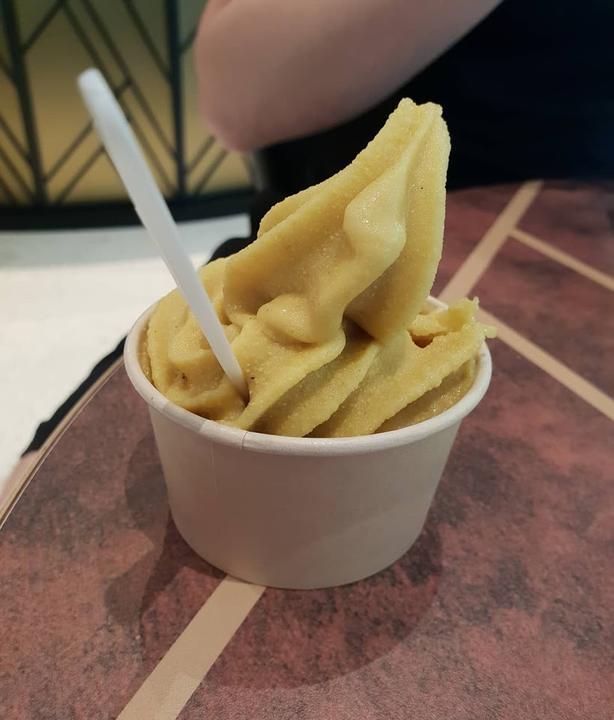 Vedang - plant burger (Mall of Berlin)