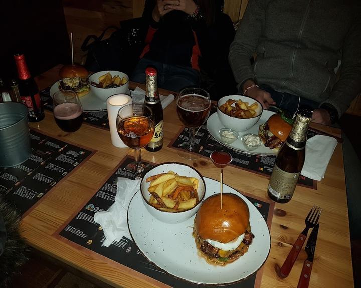 Burger Village