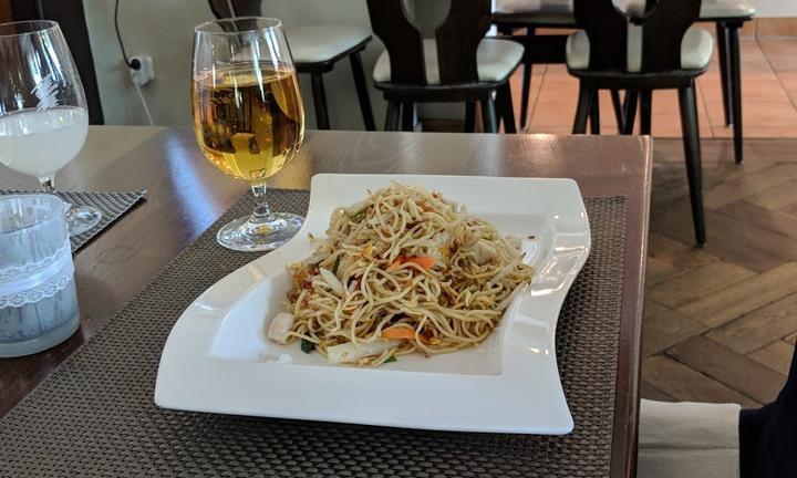 Ho Vietnamesische Kuche & Sushi Bar