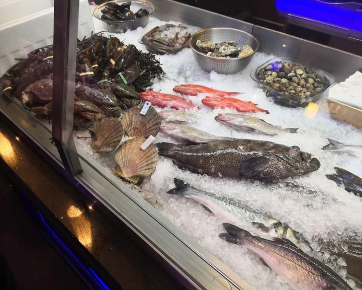 Yin Seafood Restaurant