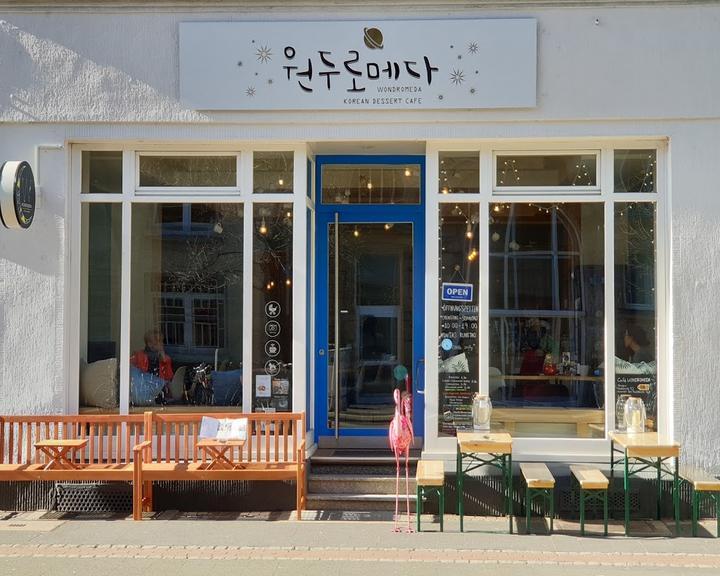 Cafe Wondromeda