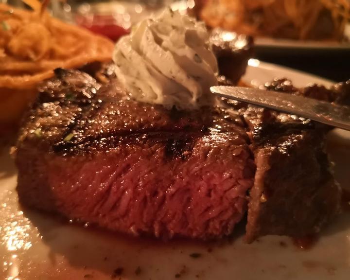 Carnis Irish Beef&Pub