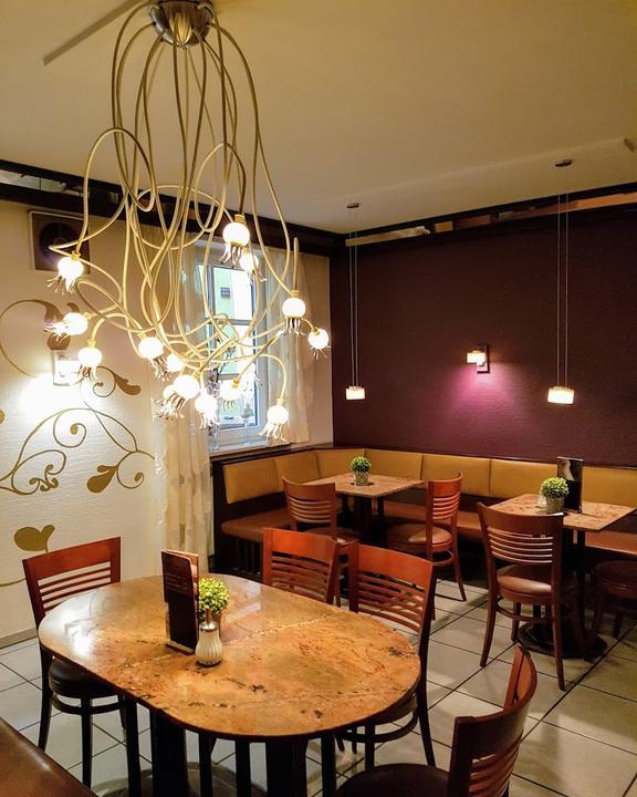 Cafe - Konditorei Weiss