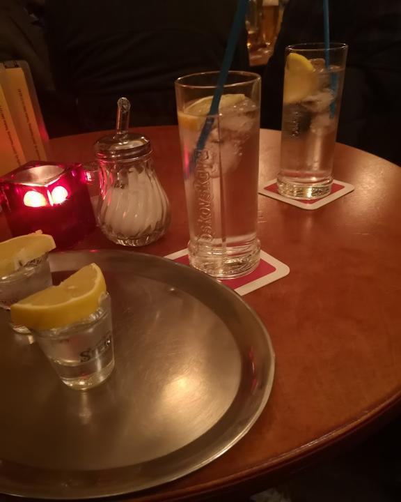Diwan Cafe-Bar