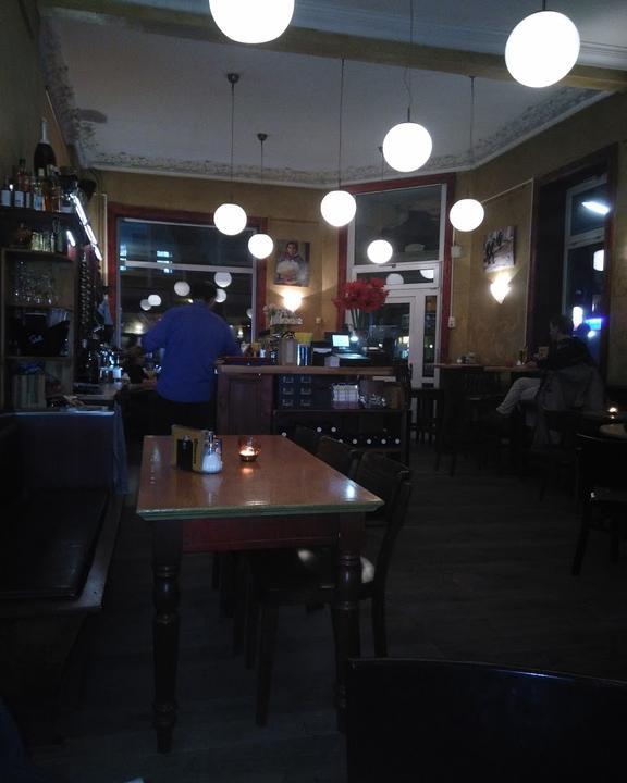 Diwan Cafe-Bar