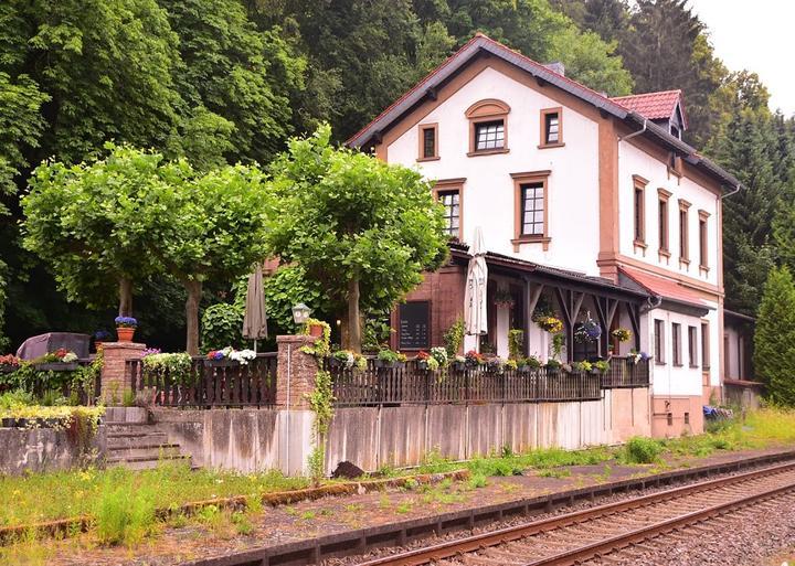 Alter Bahnhof