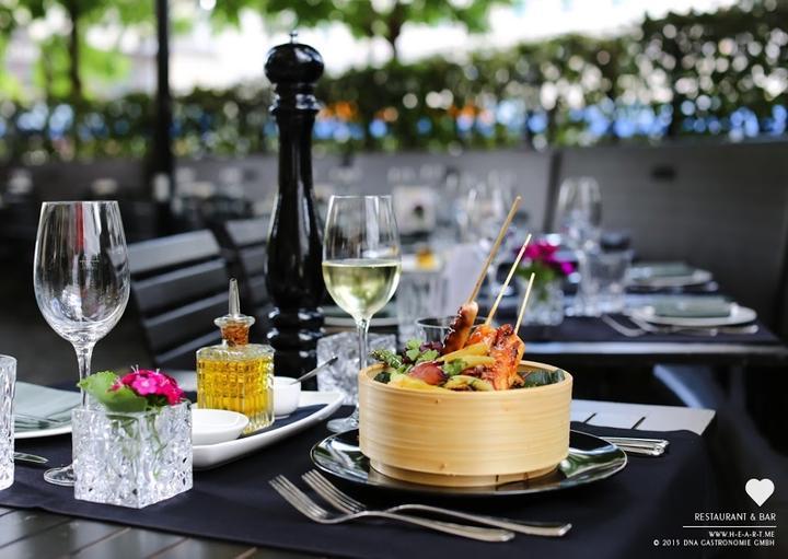 HEART Restaurant & Bar