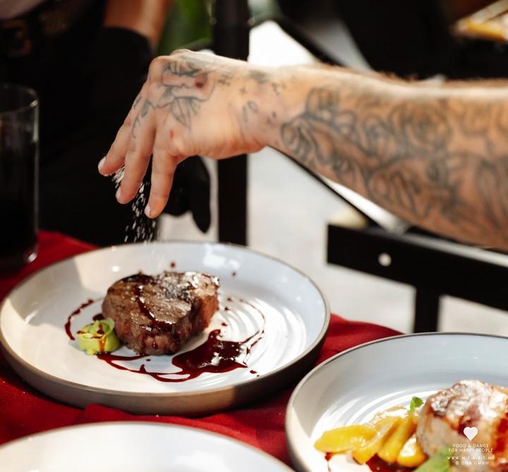 HEART Restaurant & Bar