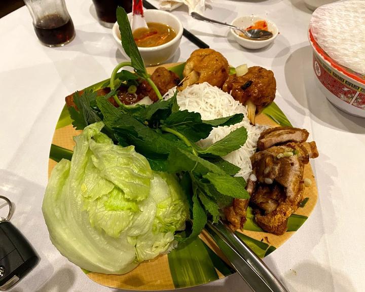 Vietnam Restaurant & Sushibar