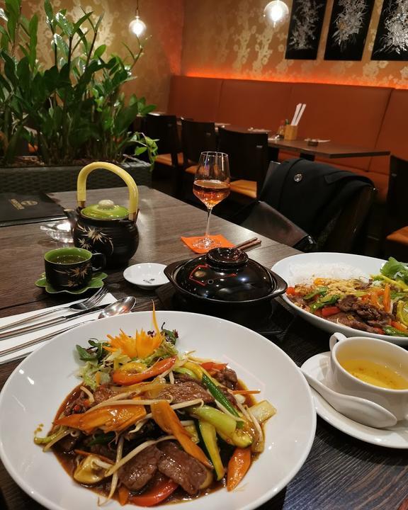 Dam Restaurant