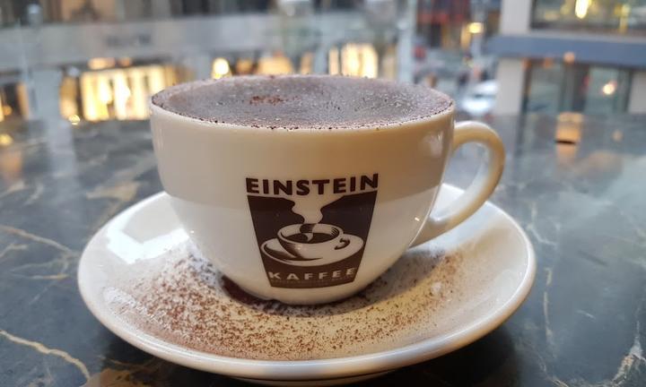 Kaffee Einstein