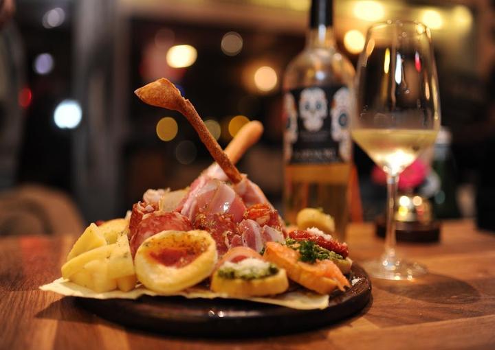 I Bizzarri Restaurant, Bistro, Café