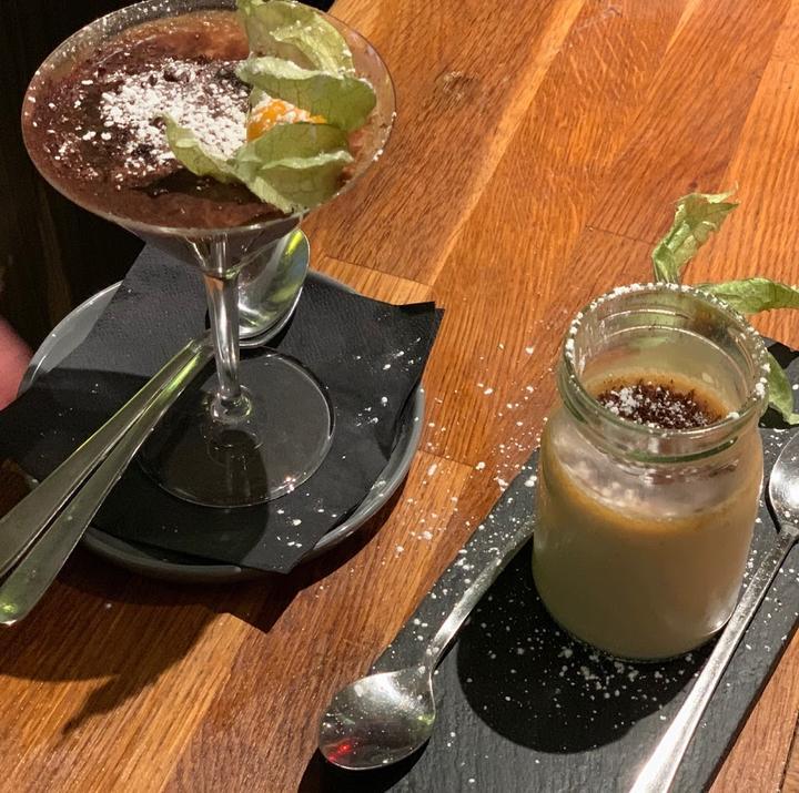 I Bizzarri Restaurant, Bistro, Café