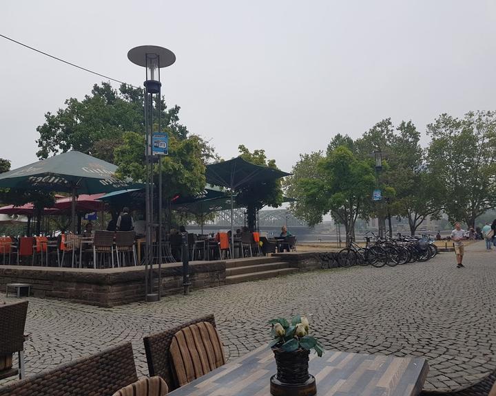 Kunibert der Fiese Restaurant