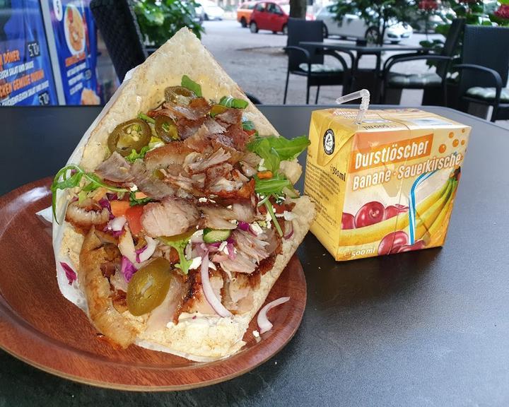 Musti's Gemuse Doner Kebap