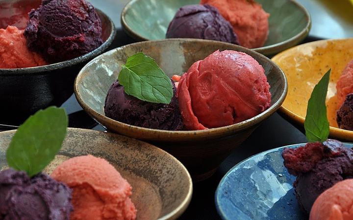 Eiscafe Natürliches Eis