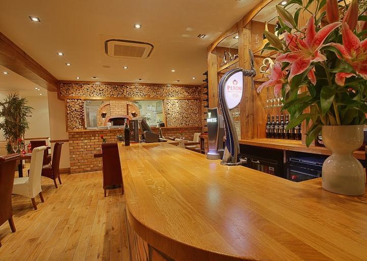 La Vela - Ristorante & Weinbar