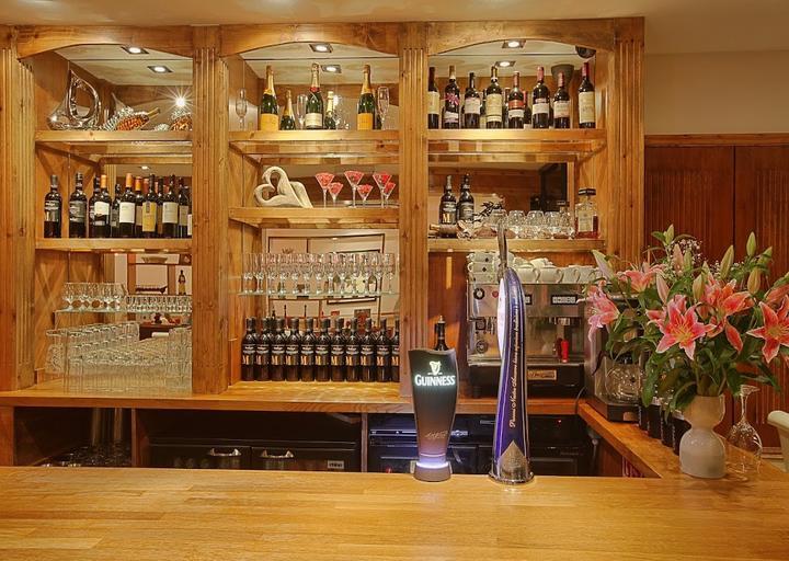 La Vela - Ristorante & Weinbar