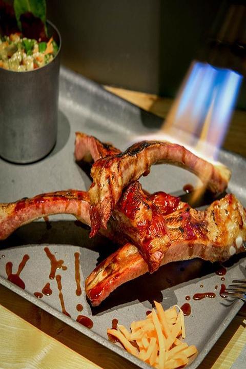 East Craft Beer Restaurant & Bar