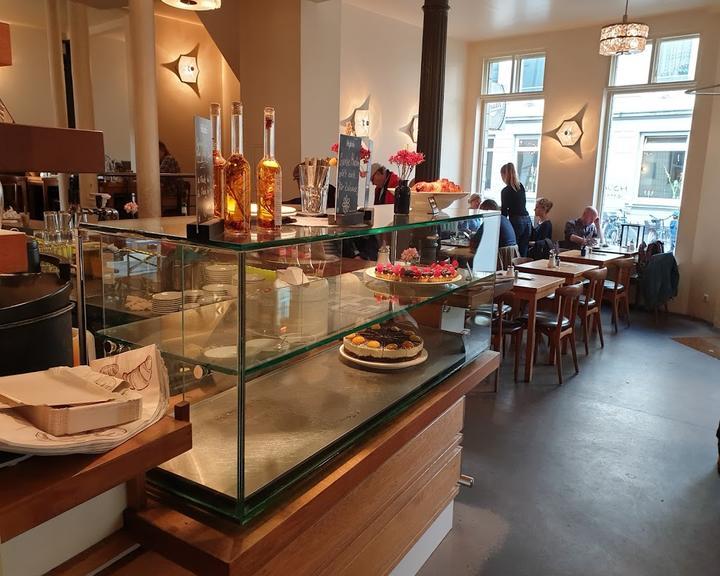 Cafe Bar Knuth