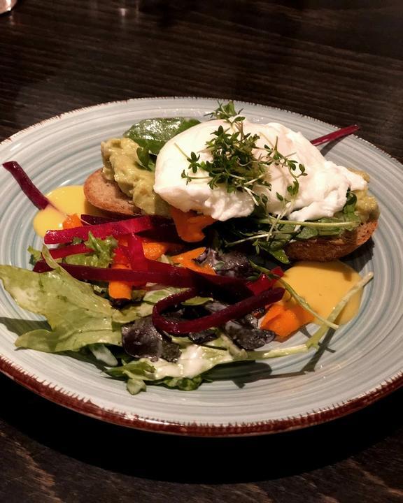 LaSall Bistro & Café