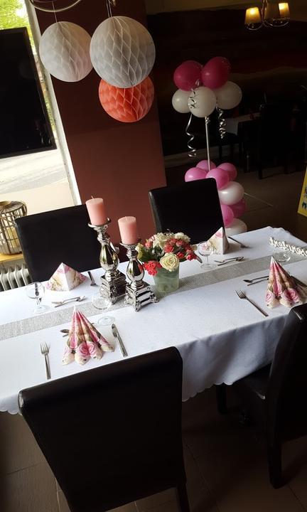 Ginato Pizzeria, Bistro & Cafe