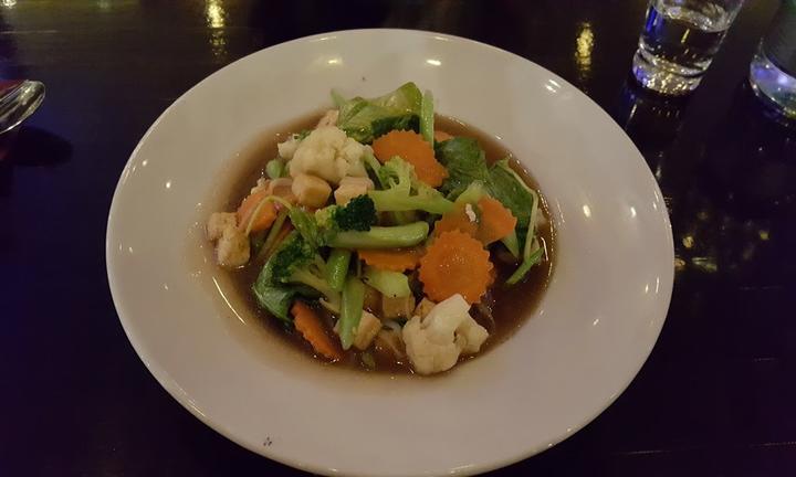 Thai Restaurant Sushi & Wok