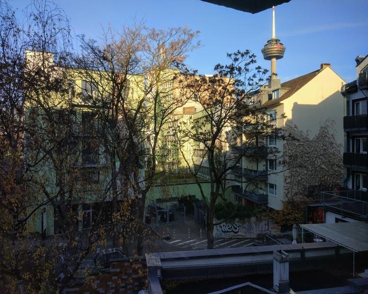 Markthalle Belgisches Viertel