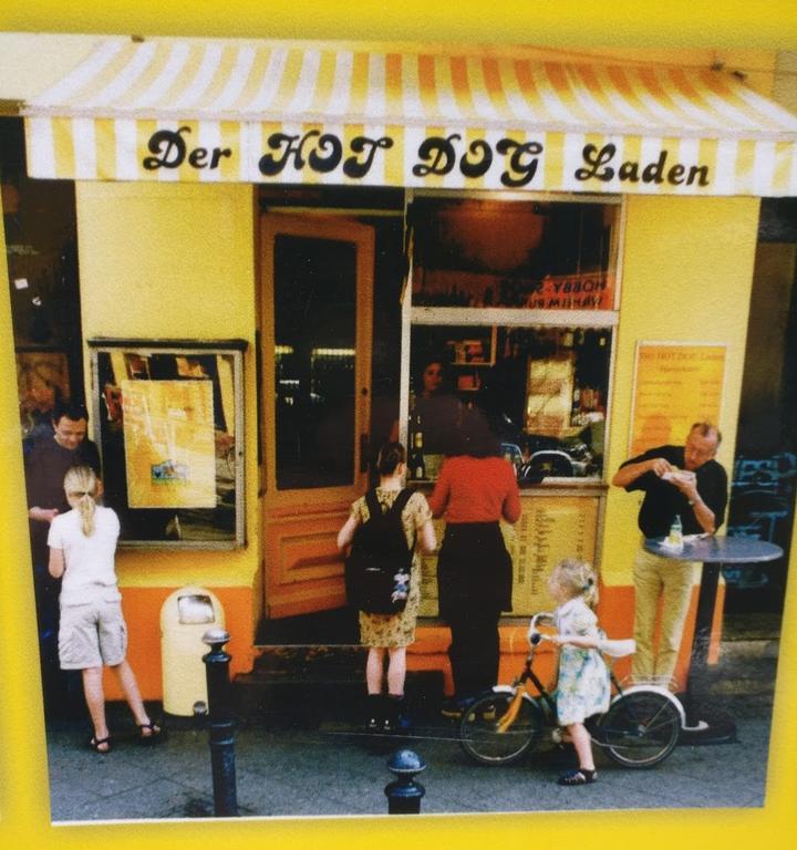 Der Hot Dog Laden